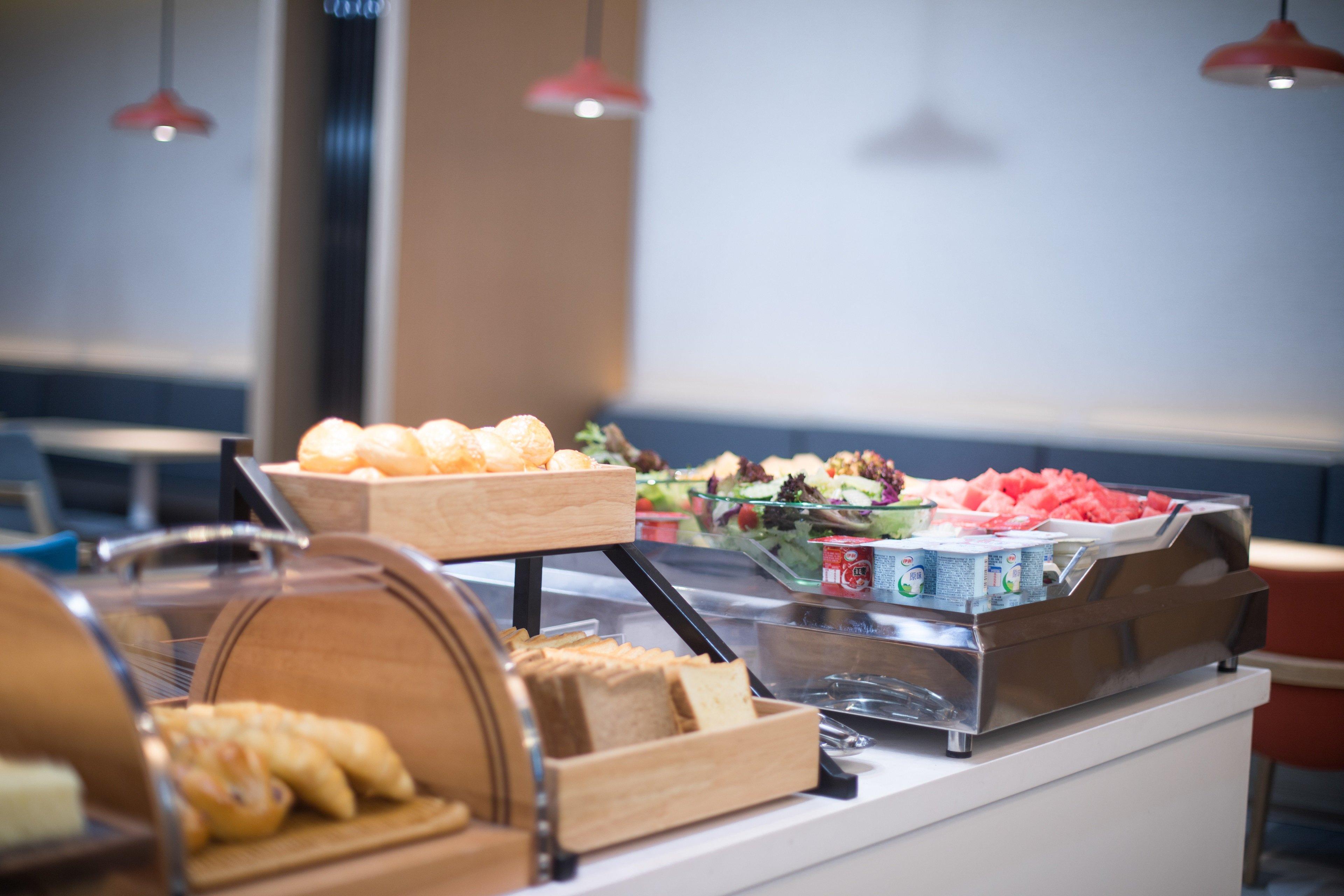 Holiday Inn Express Shanghai Jiading Center By Ihg ภายนอก รูปภาพ