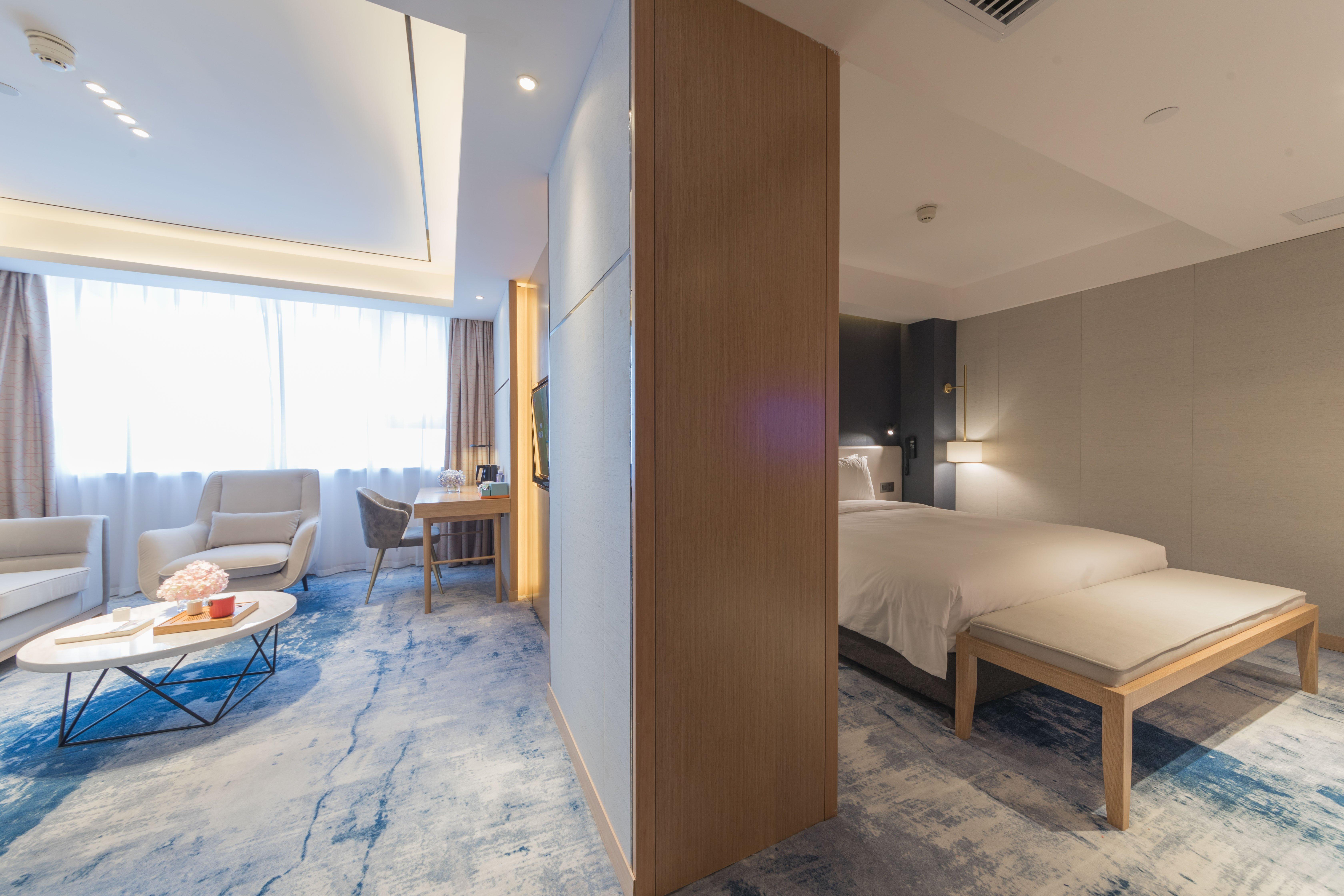 Holiday Inn Express Shanghai Jiading Center By Ihg ภายนอก รูปภาพ